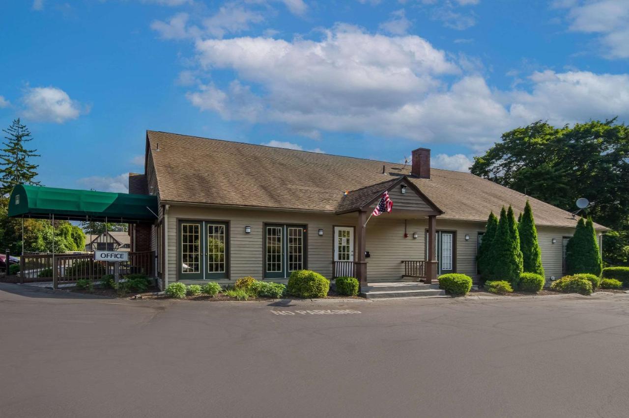 Quality Inn Great Barrington Esterno foto